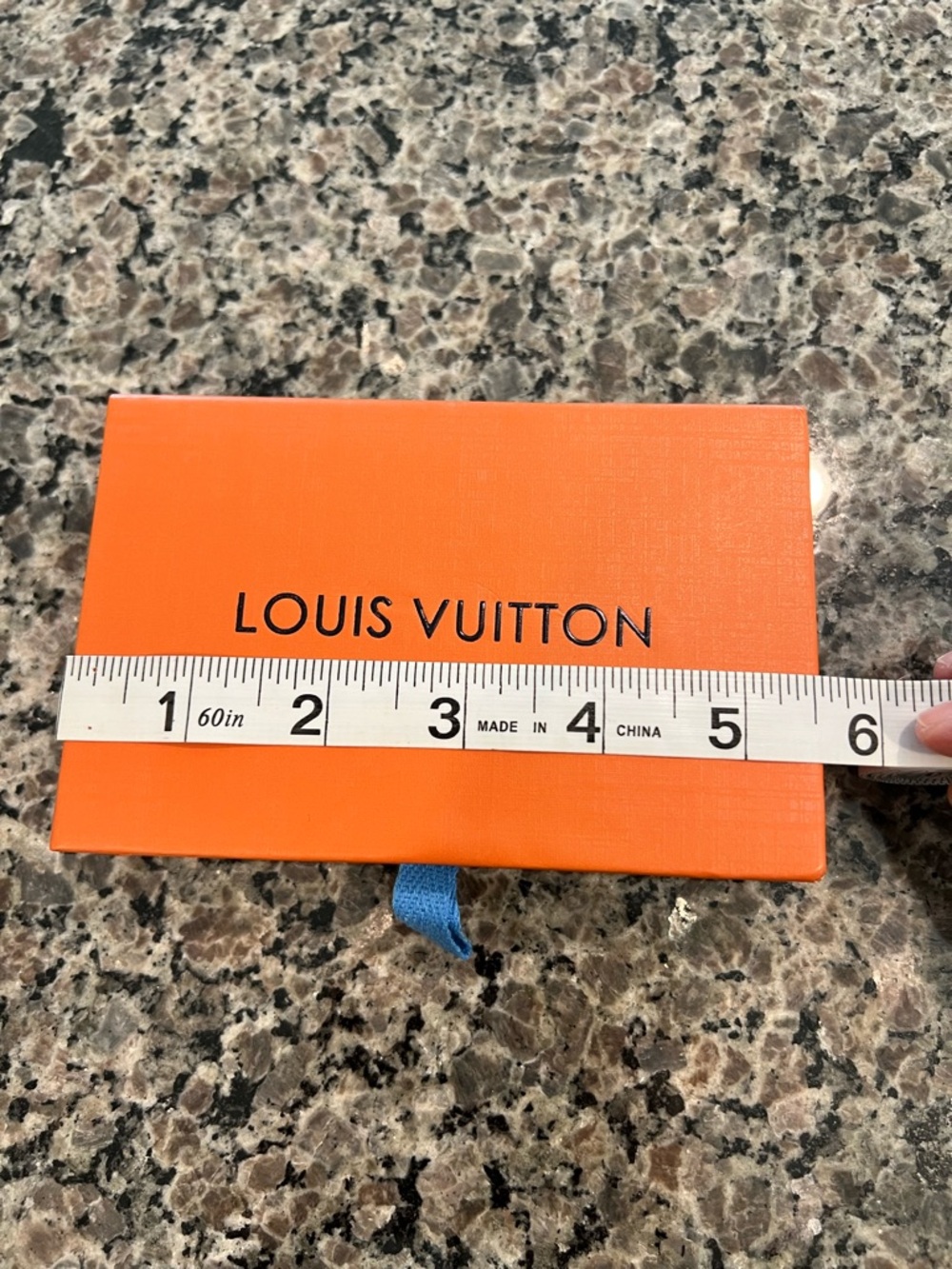 Lot of Louis Vuitton Paper Gift Bags, Boxes and Cards - Picture 10 of 16